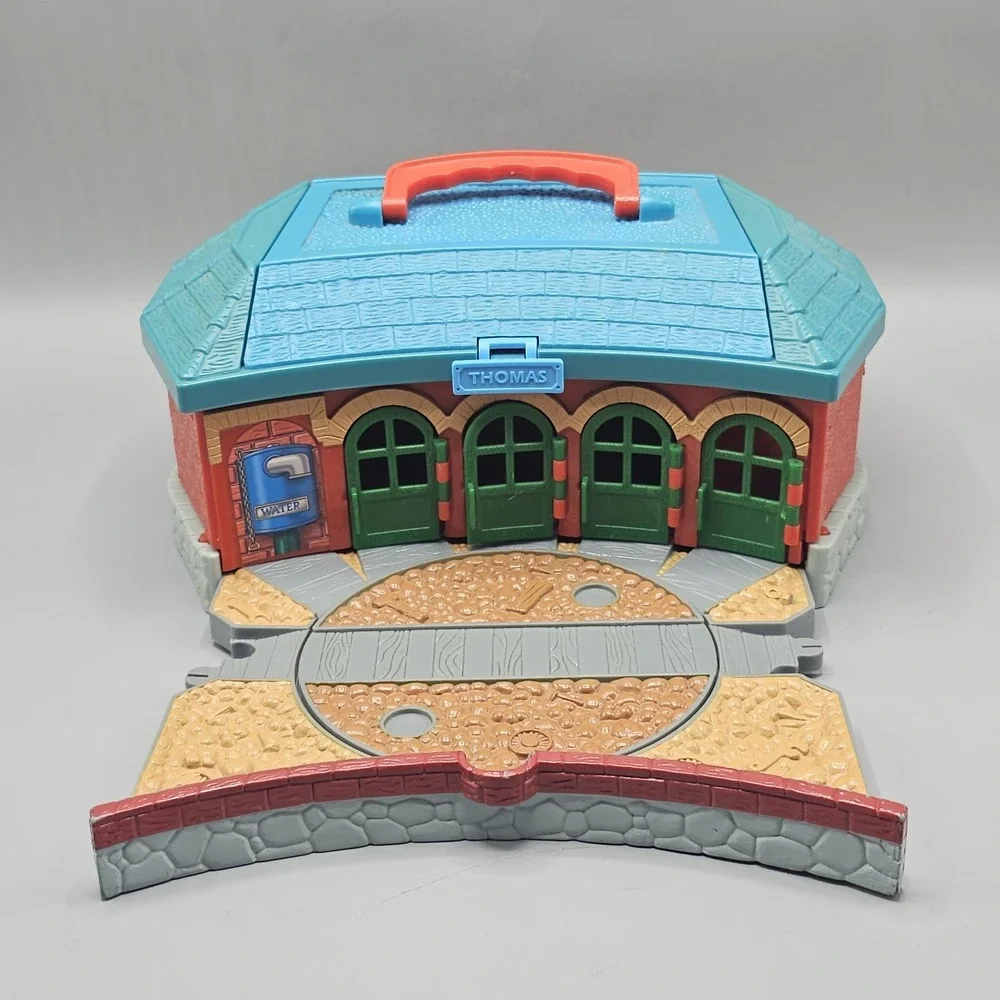 Vintage Thomas And Friends Take Along Roundhouse Station Track Storage